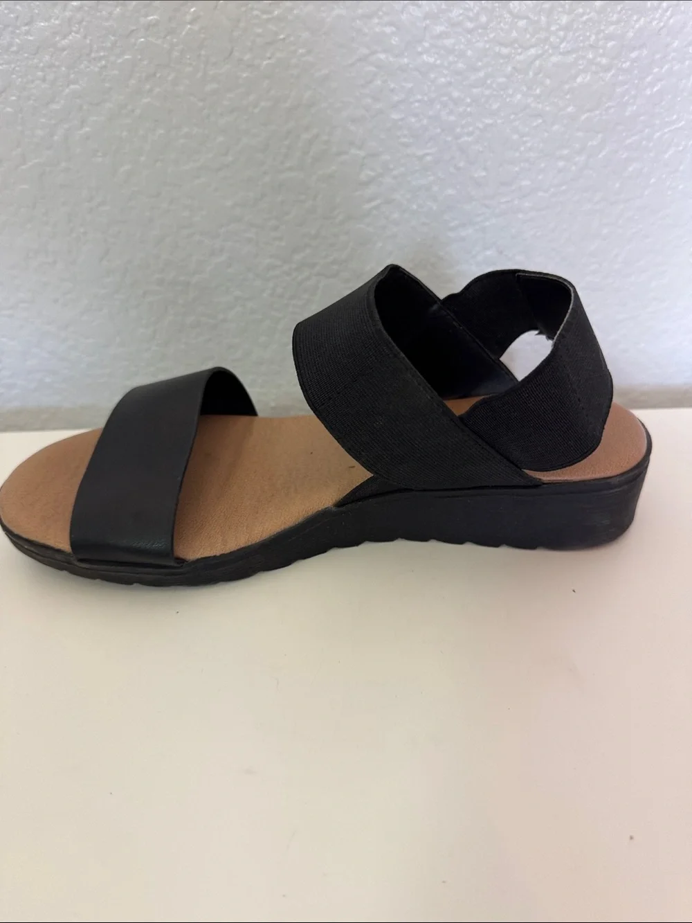 Kensie Everlee Black Wedge Slingbacks
